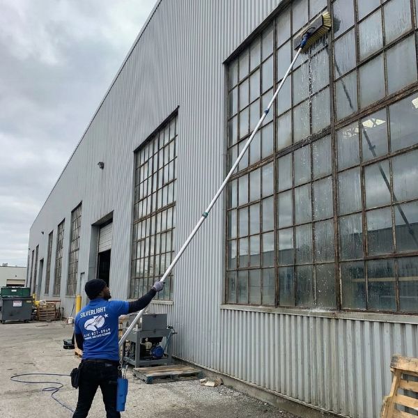 silverlight-window-cleaning-warehouse-high-windows